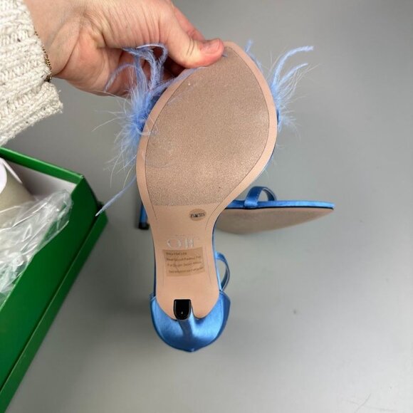 JLO Jennifer Lopez x REVOLVE Sunset Sandal in Wave - Picture 6 of 7